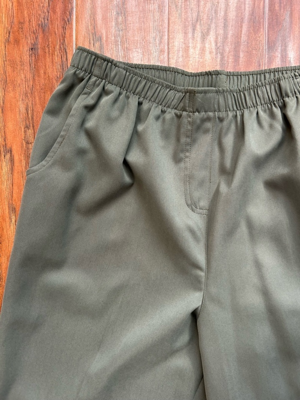 Breathable Pull-On Capris Culottes Perfect For Summer Resort wear Comfy Stretch - Picture 6 of 11